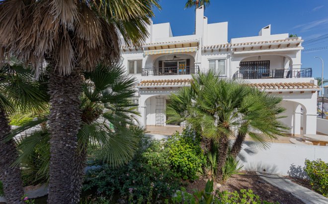 Resale - Villa -
Orihuela Costa - Costa Blanca