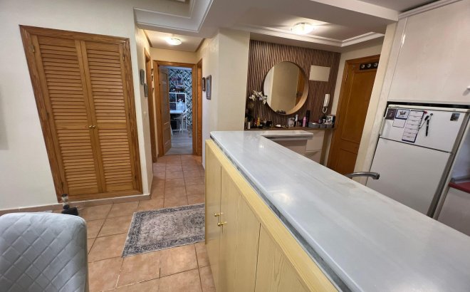 Resale - Apartment -
Torrevieja - Costa Blanca