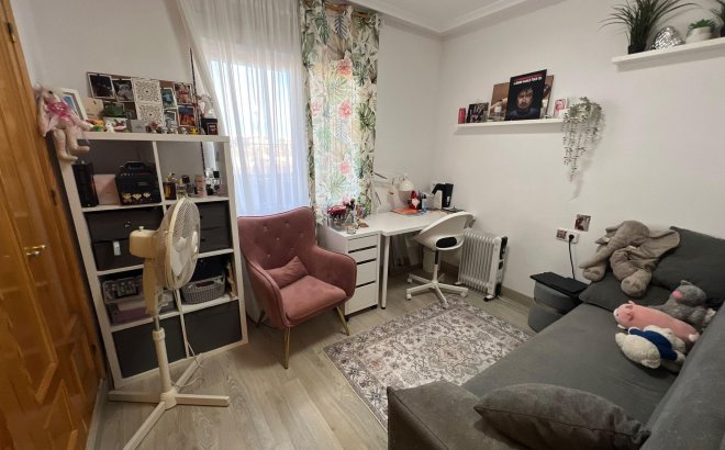 Resale - Apartment -
Torrevieja - Costa Blanca