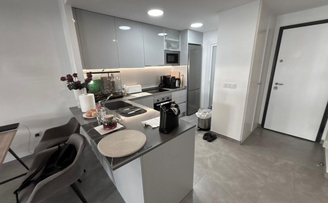 Herverkoop - Appartement -
Playa Flamenca - Costa Blanca