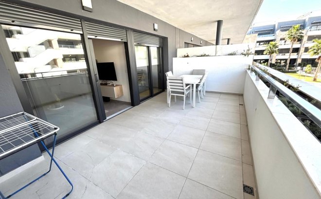 Herverkoop - Appartement -
Playa Flamenca - Costa Blanca