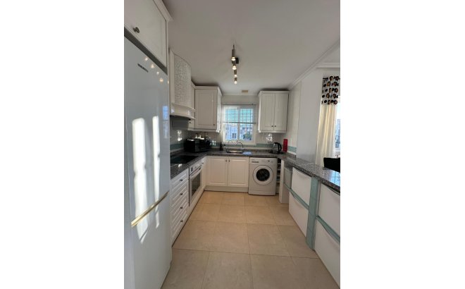 Resale - Apartment -
Campoamor - Costa Blanca