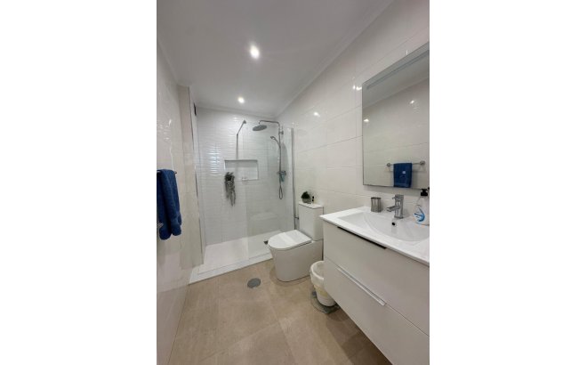 Resale - Apartment -
Campoamor - Costa Blanca