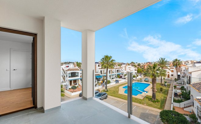Herverkoop - Penthouse -
Orihuela Costa - Costa Blanca