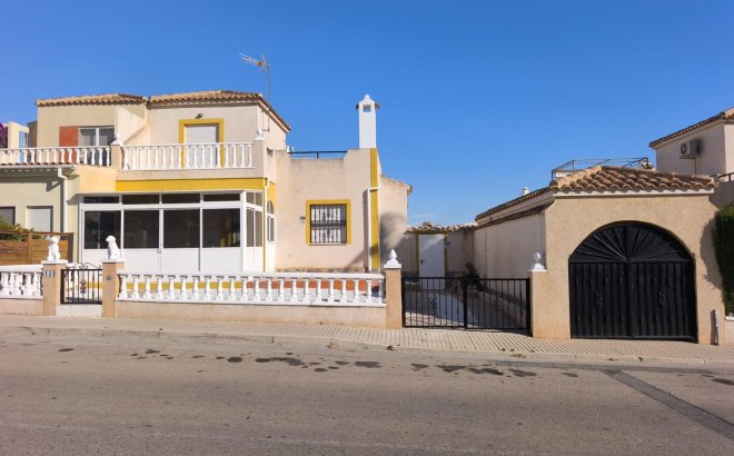 Resale - Town House -
Orihuela Costa - La Ceñuela