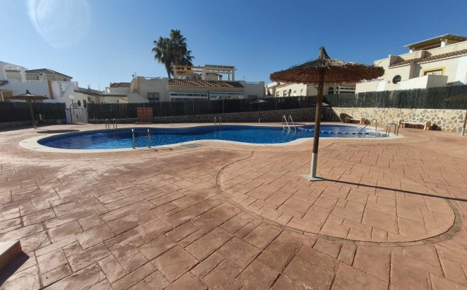 Resale - Town House -
Orihuela Costa - La Ceñuela