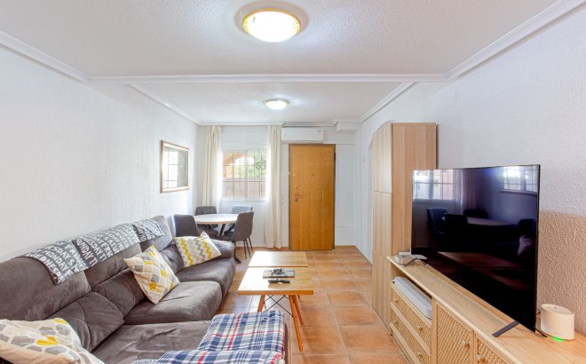 Herverkoop - Villa -
Pilar de la Horadada - Costa Blanca