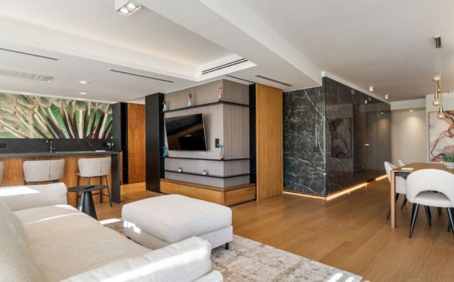 Resale - Apartment -
Torrevieja - Costa Blanca