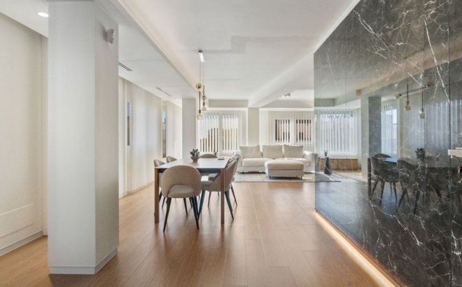 Resale - Apartment -
Torrevieja - Costa Blanca