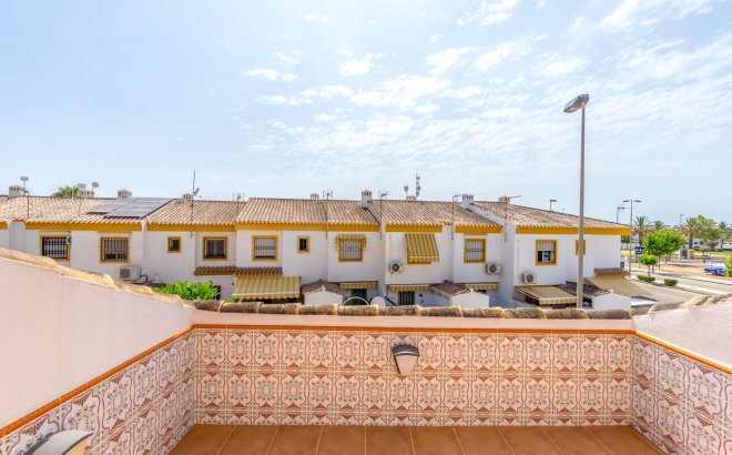 Resale - Villa -
Torre de la Horadada - Costa Blanca