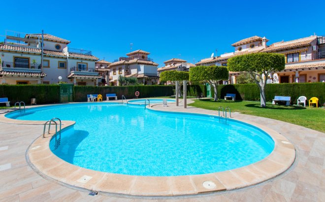 Resale - Bungalow -
Orihuela Costa - Rocio Del Mar