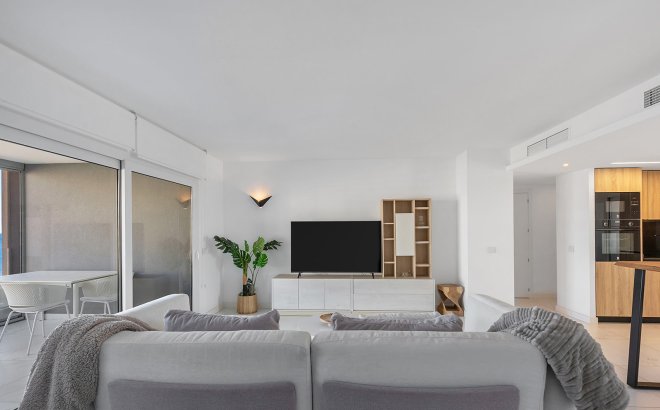 Resale - Apartment -
Torrevieja - Costa Blanca