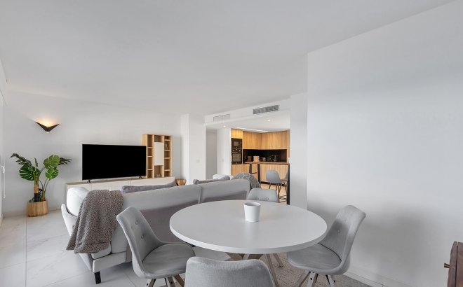 Resale - Apartment -
Torrevieja - Costa Blanca