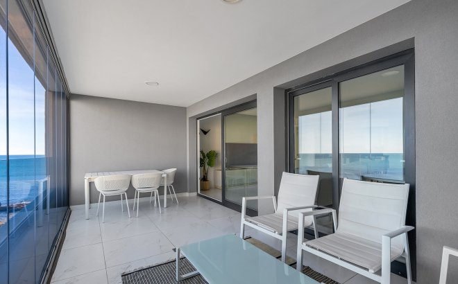 Resale - Apartment -
Torrevieja - Costa Blanca