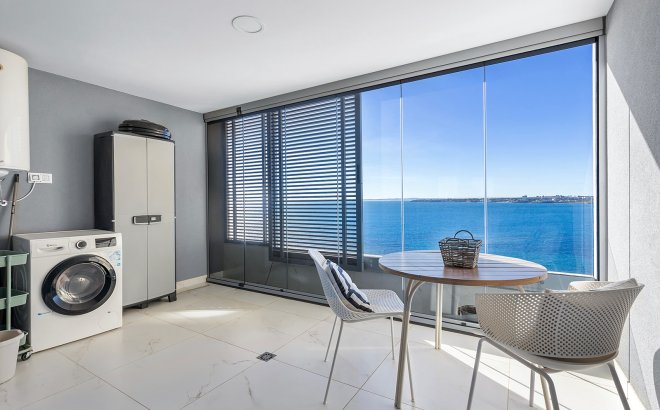 Resale - Apartment -
Torrevieja - Costa Blanca