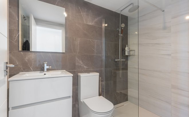 Resale - Apartment -
Torrevieja - Costa Blanca