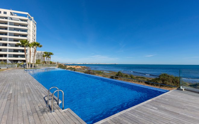 Resale - Apartment -
Torrevieja - Costa Blanca