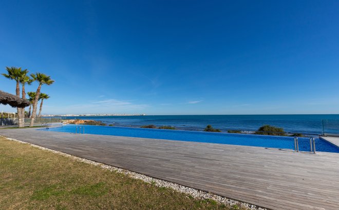Resale - Apartment -
Torrevieja - Costa Blanca