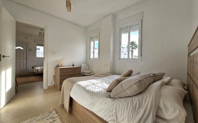 Herverkoop - Semi Detached -
San Fulgencio