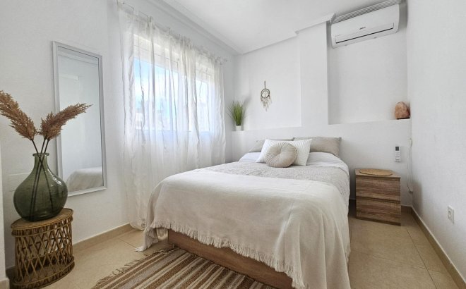 Herverkoop - Semi Detached -
San Fulgencio