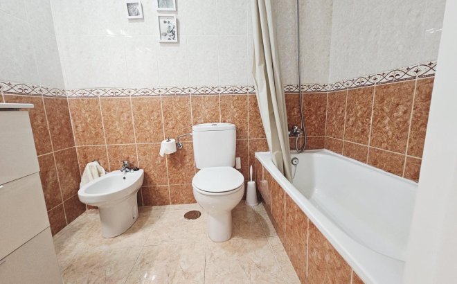 Resale - Apartment -
Torrevieja - PARQUE DE LAS NACIONES