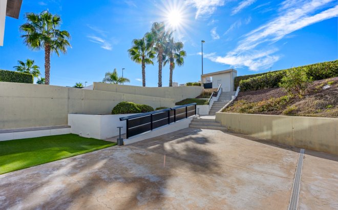 Herverkoop - Appartement -
Orihuela Costa - Costa Blanca