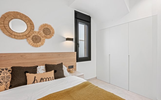 Resale - Villa -
Orihuela Costa - Costa Blanca