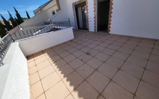 Resale - Town House -
Villamartin - Costa Blanca
