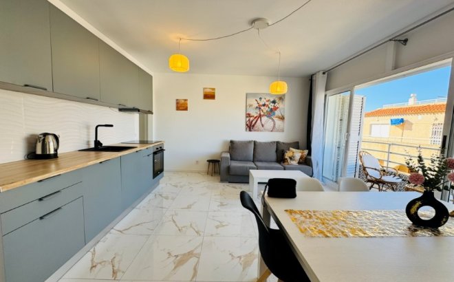 Resale - Apartment -
La Mata - Costa Blanca