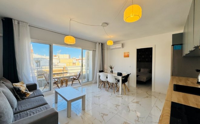 Resale - Apartment -
La Mata - Costa Blanca
