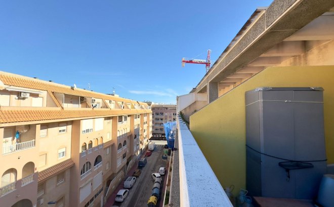 Resale - Penthouse -
Torrevieja - PARQUE DE LAS NACIONES