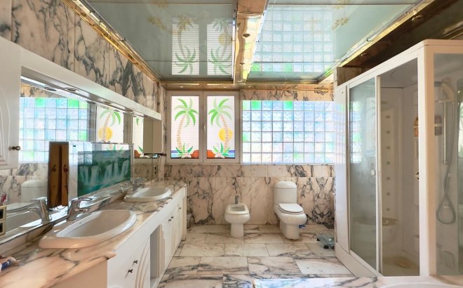 Resale - Penthouse -
Torrevieja - Centro