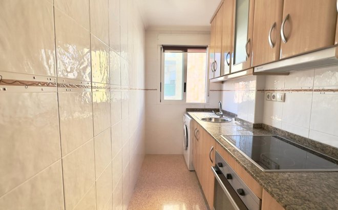 Revente - Appartement -
Torrevieja