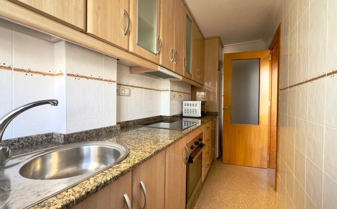 Revente - Appartement -
Torrevieja