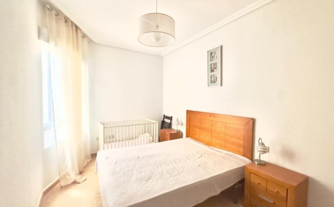 Revente - Appartement -
Torrevieja