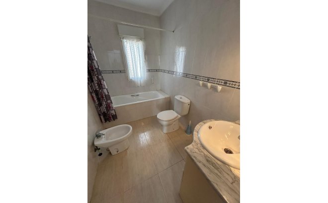 Resale - Dúplex -
Orihuela Costa - Los Almendros-la Florida