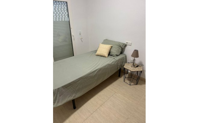 Resale - Dúplex -
Orihuela Costa - Los Almendros-la Florida