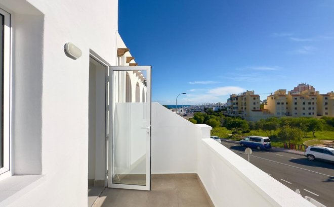 Resale - Town House -
Torrevieja - La Mata