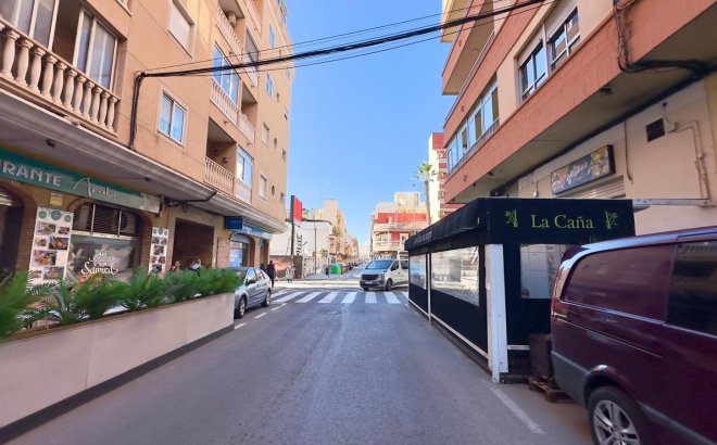 Resale - Town House -
Torrevieja - La Mata