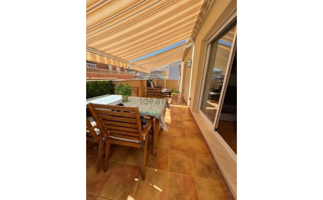 Revente - Penthouse -
Torrevieja - La Mata