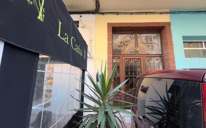 Resale - Apartment -
Torrevieja - Centro