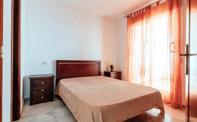 Resale - Apartment -
Torrevieja - Playa de los Locos