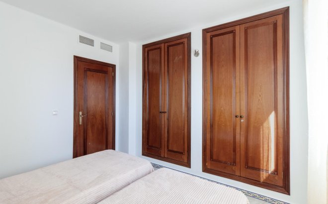 Resale - Apartment -
Torrevieja - Playa de los Locos