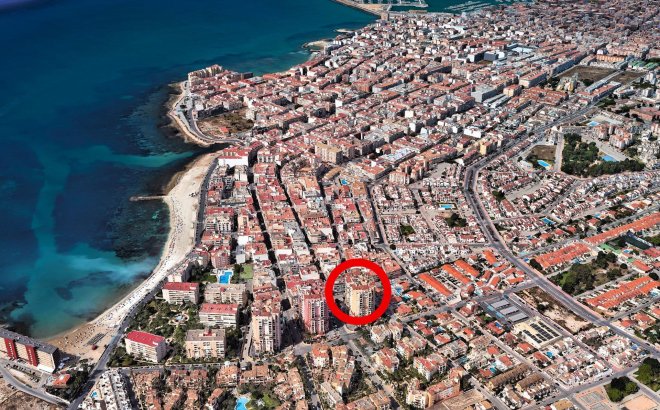 Resale - Apartment -
Torrevieja - Playa de los Locos