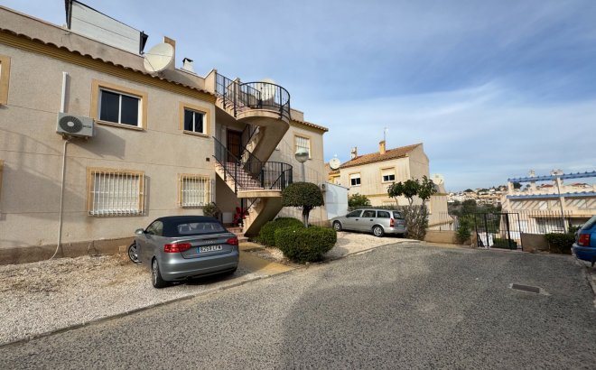 Herverkoop - Appartement -
Orihuela Costa - Costa Blanca