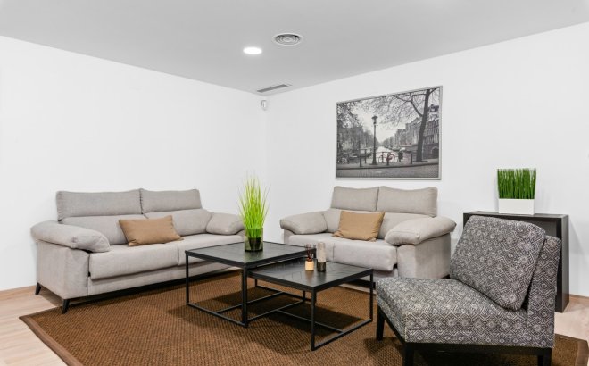 Resale - Villa -
Cabo Roig - Costa Blanca