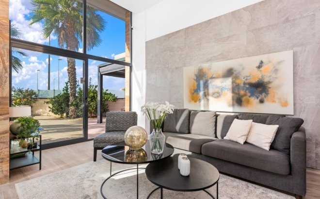 Resale - Villa -
Cabo Roig - Costa Blanca