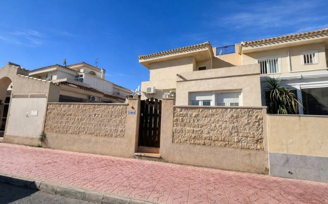 Resale - Quad House -
Orihuela Costa - Costa Blanca