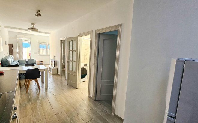 Resale - Town House -
Torrevieja - El Limonar