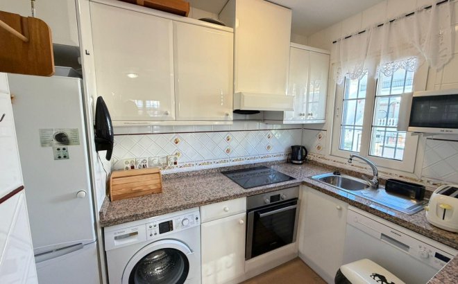 Herverkoop - Semi Detached -
Orihuela Costa - Playa Flamenca